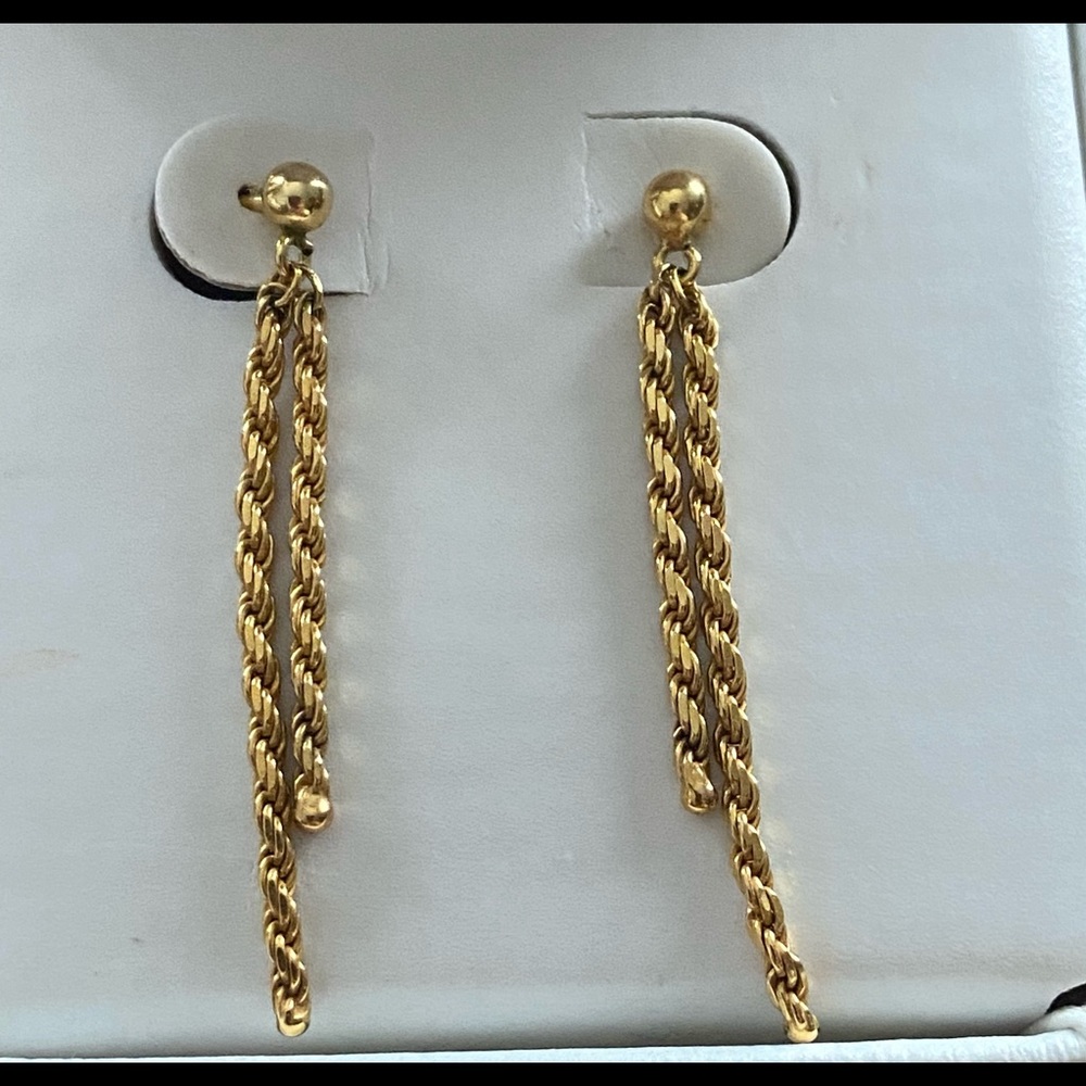 14 kt gold dangling pierced earrings.